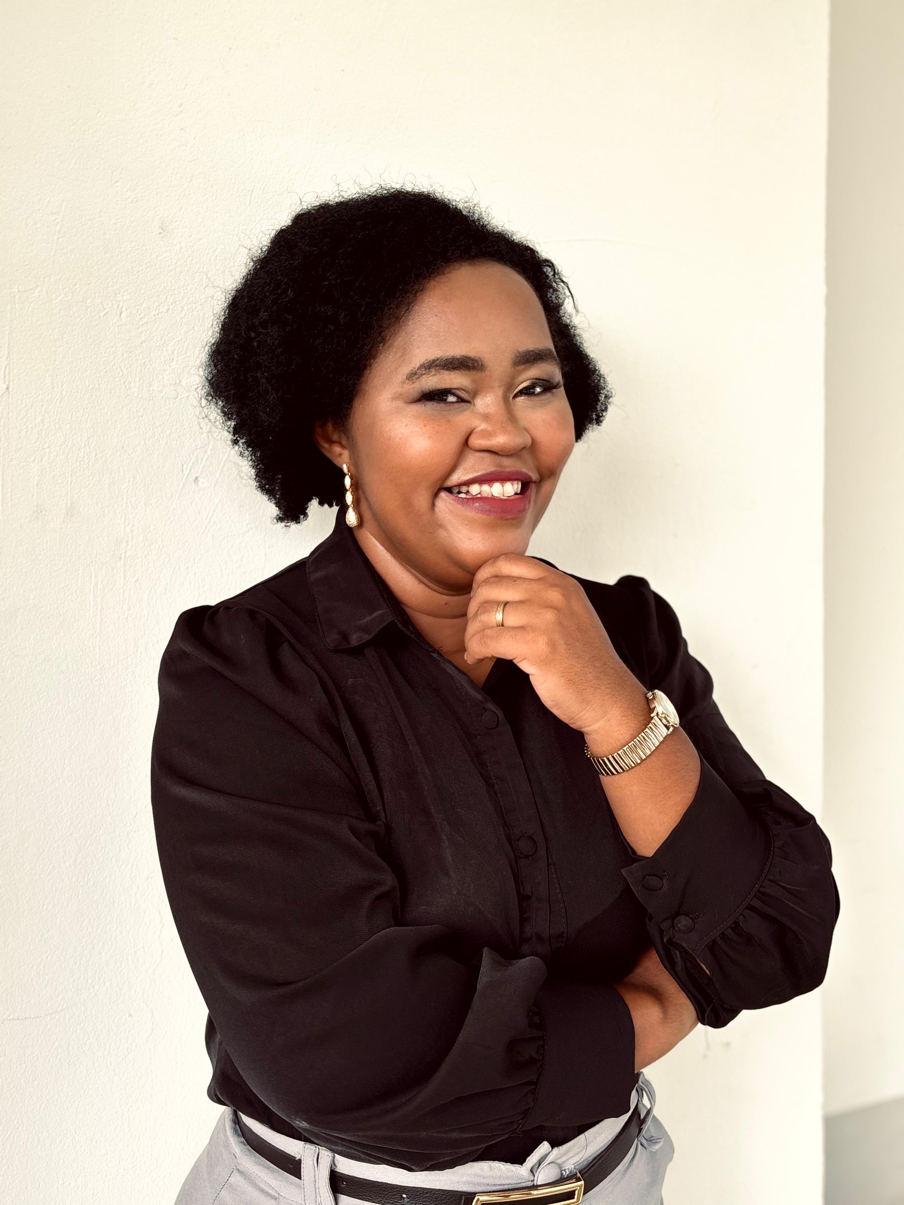 Profª. Ms. Hellen José Daiane Alves Reis