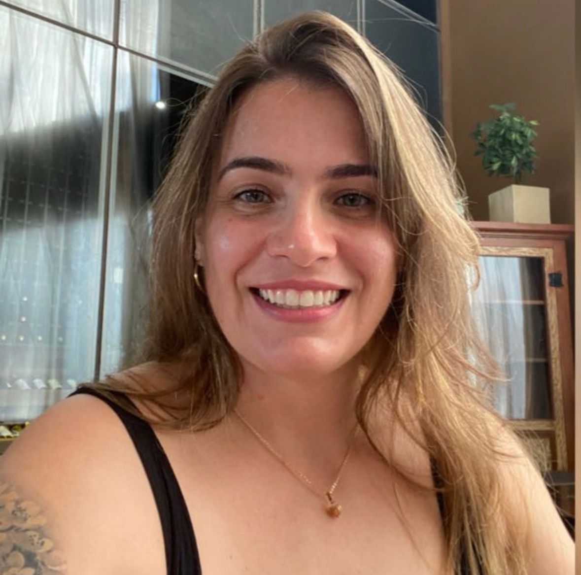 Profª. Dra. Denise Maia Pereira
