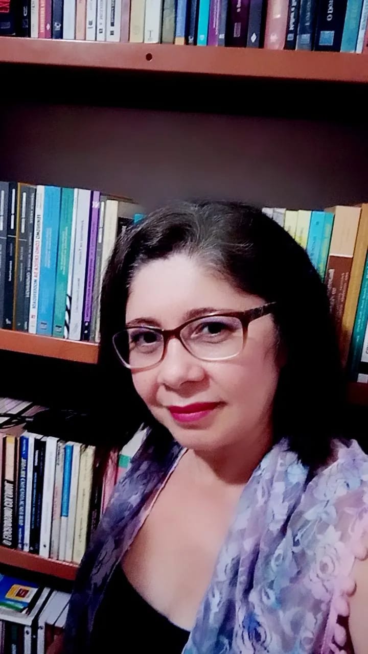 Profª. Dra. Elizabeth Sousa Abrantes
