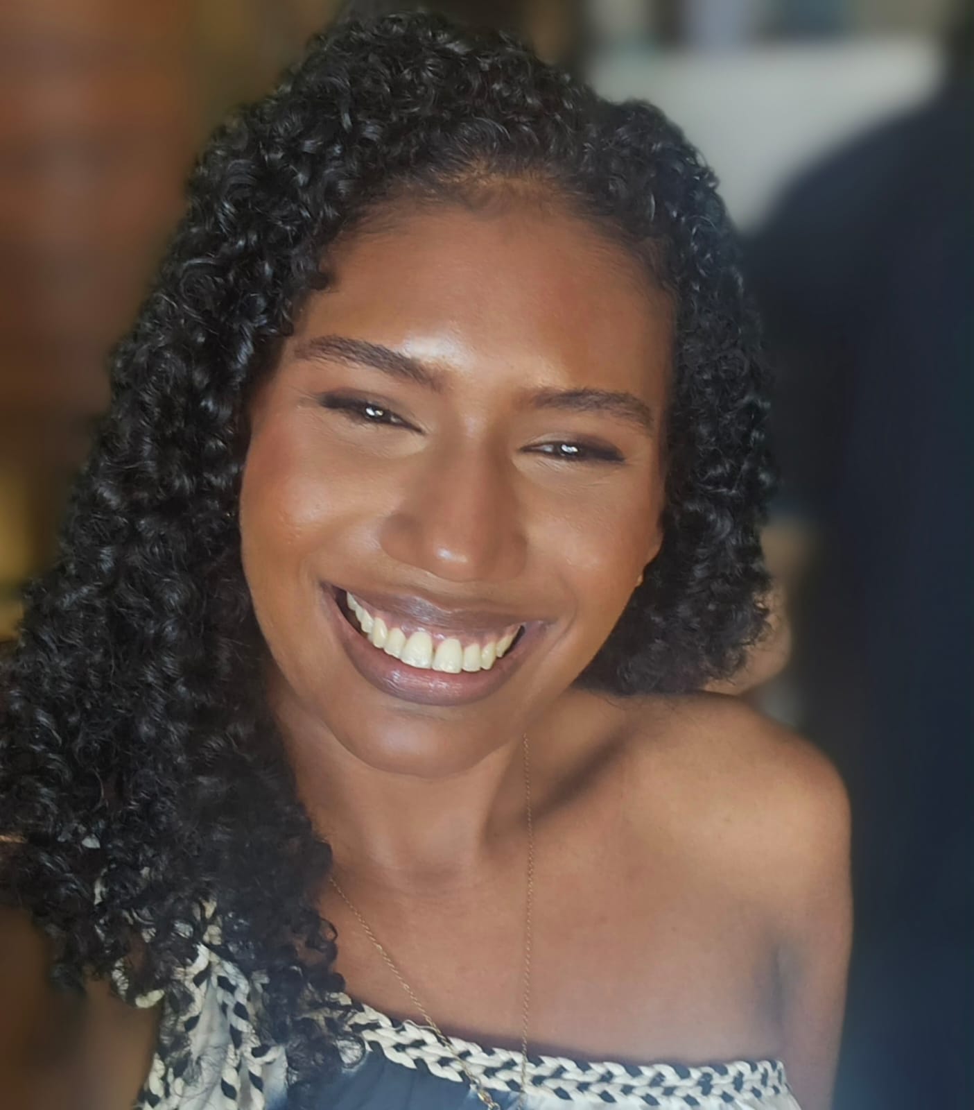 Profª. Ms. Jucenilde Thalissa de Oliveira